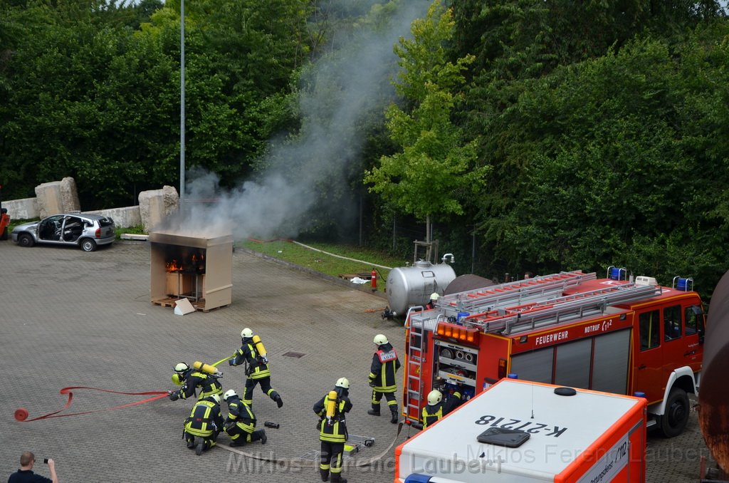 Tag der Offenen Tuer BF Koeln Weidenpesch Scheibenstr P577.JPG